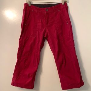 Kuhl capris pants - size 6 - Magenta